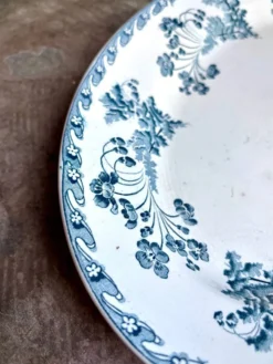 Plat ovale Longwy en terre de fer bleue, service