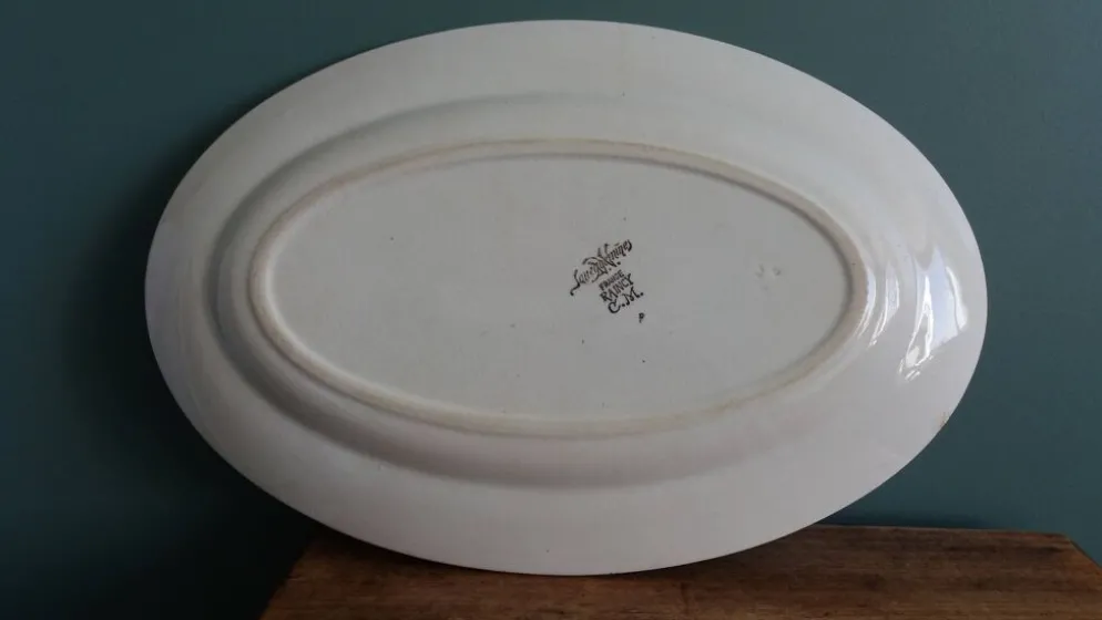 Plat ovale Sarreguemines décor Raincy au pochoir années 20 à 50