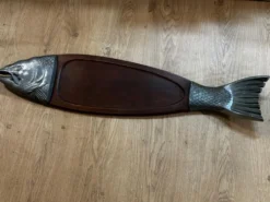 Plat poisson vintage bois et Métal– plateau de service saumon/truite –