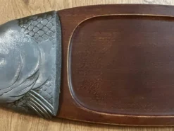 Plat poisson vintage bois et Métal– plateau de service saumon/truite –