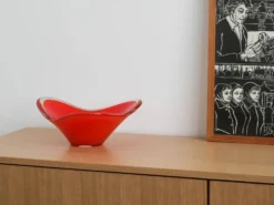 Plat rouge, verre de Murano, design italien, années 1960, fabriqué en Italie