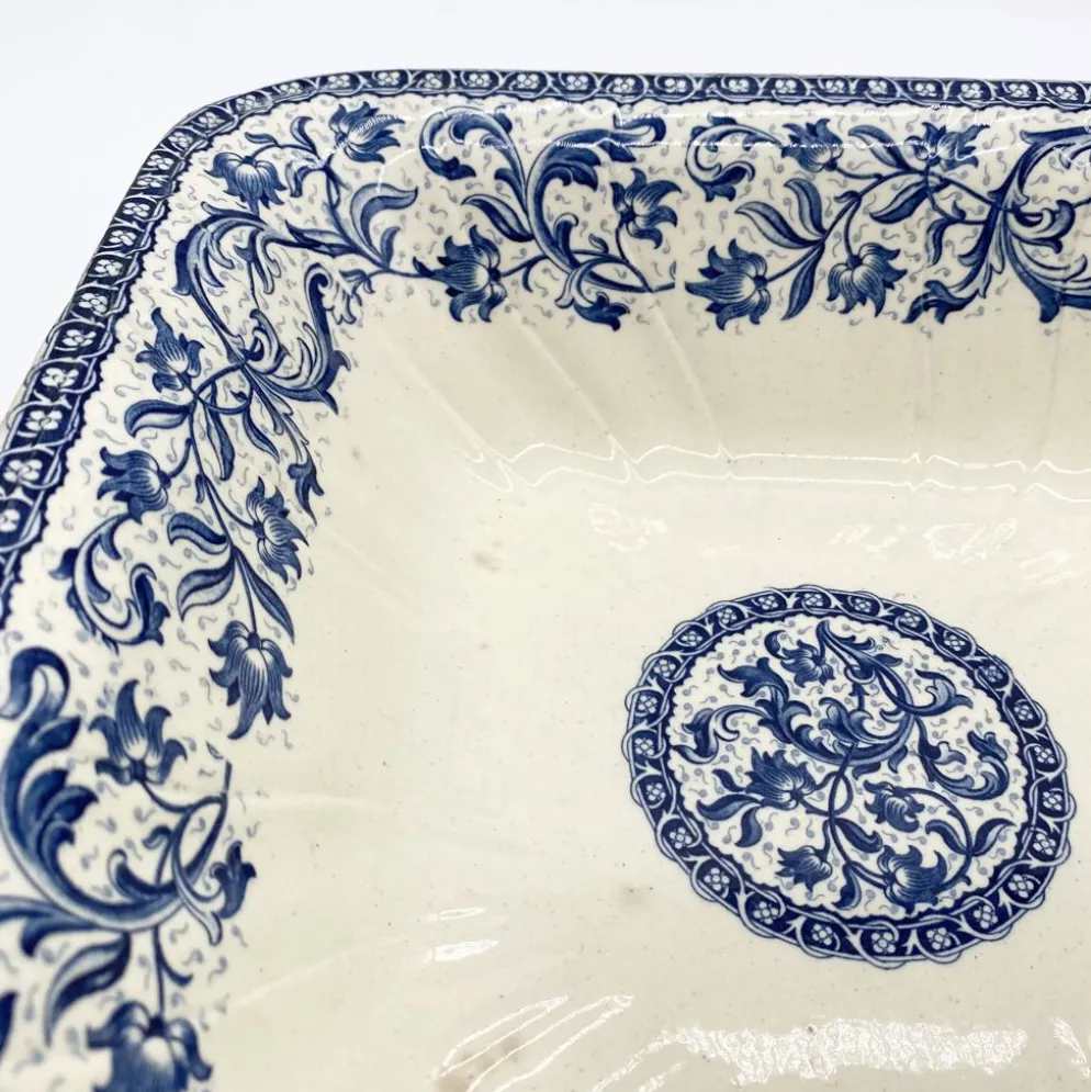 Plat / Saladier en faïence de Gien "Terre de Fer", service "Ibis", 1876