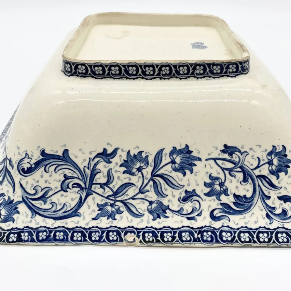 Plat / Saladier en faïence de Gien "Terre de Fer", service "Ibis", 1876