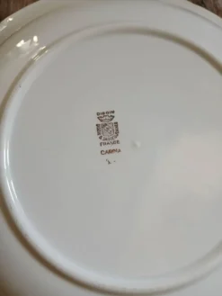 3 plats anciens en porcelaine