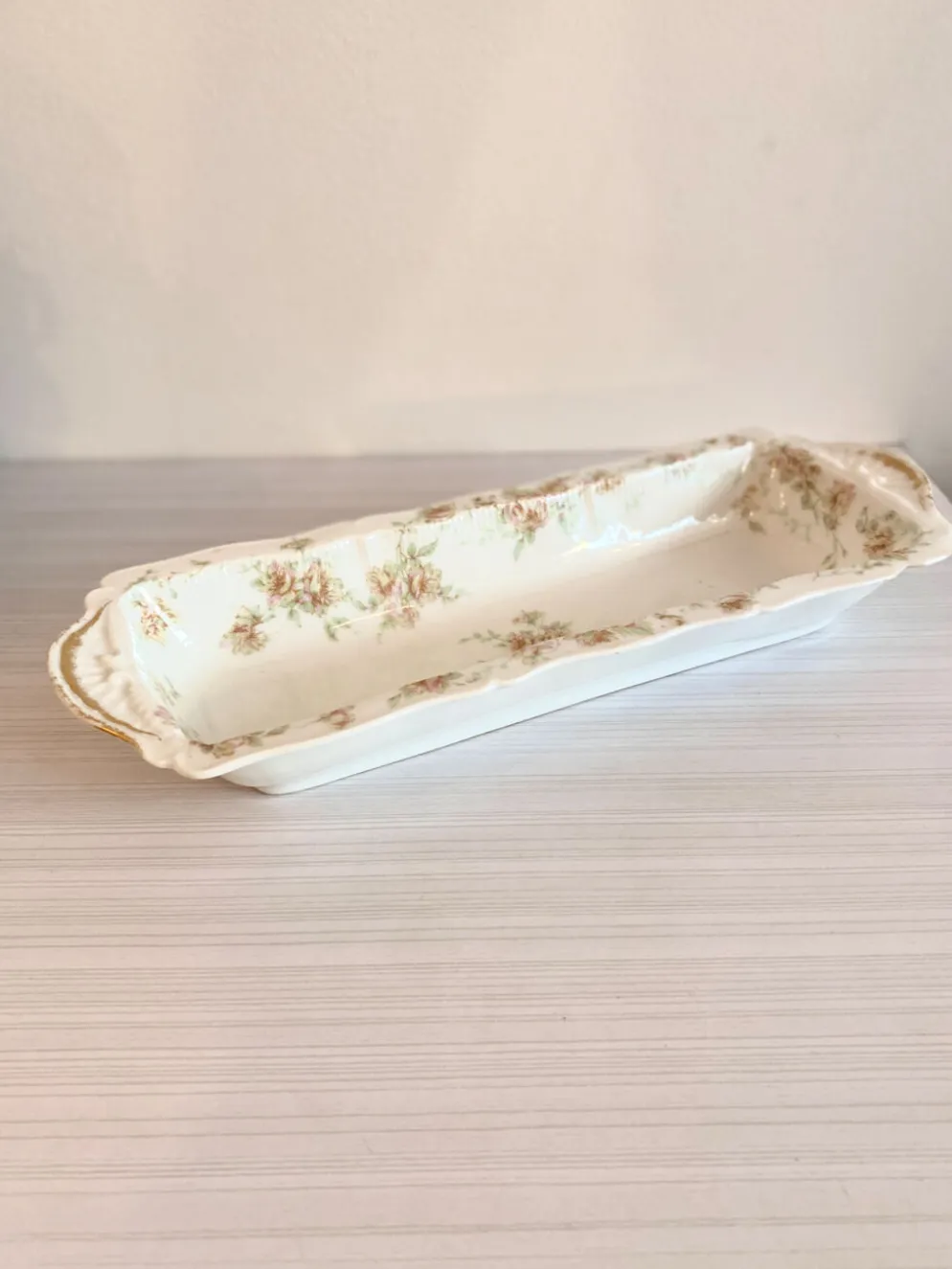 2 plats de service anciens porcelaine Haviland fin XIXe début XXe