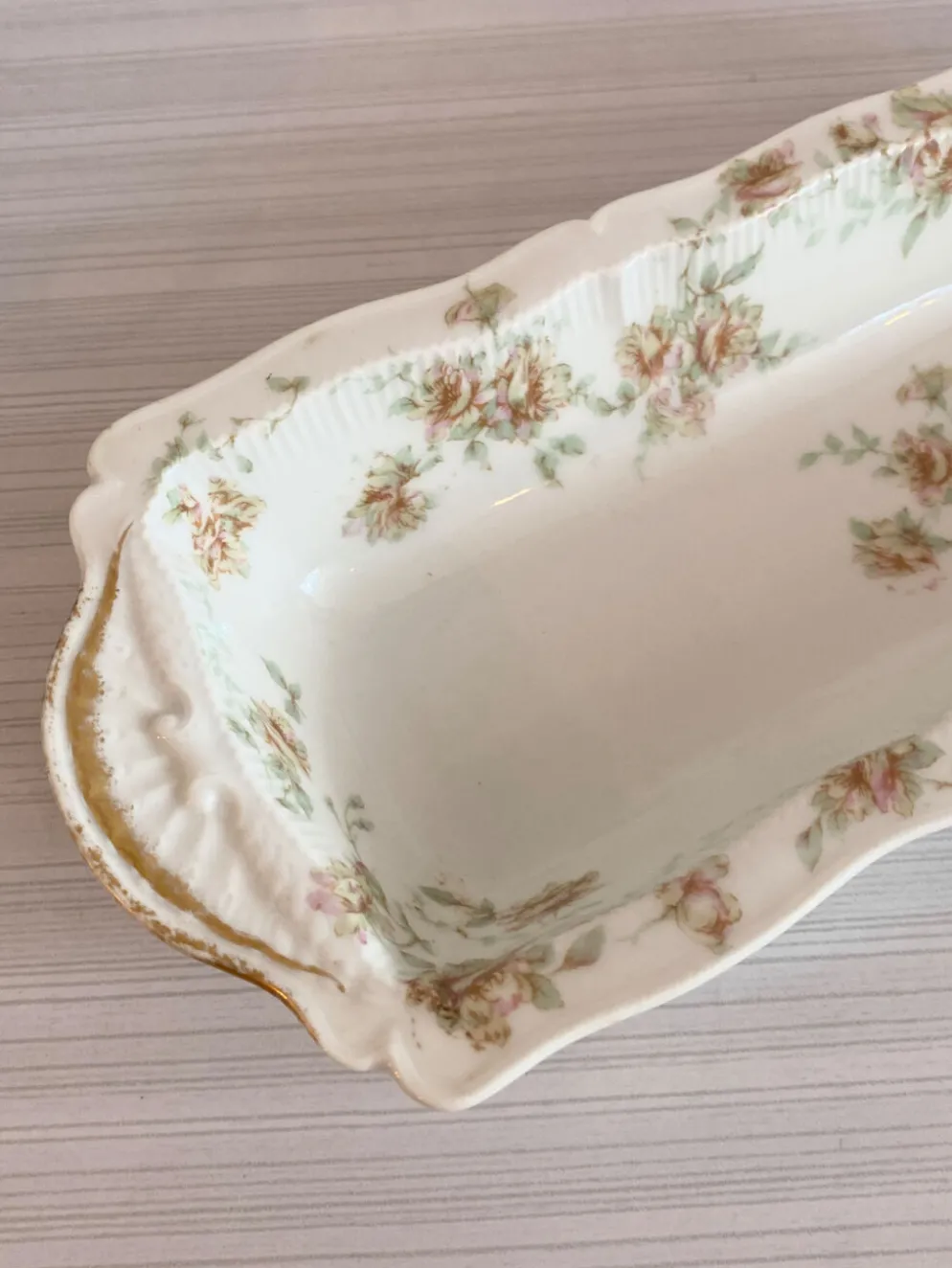 2 plats de service anciens porcelaine Haviland fin XIXe début XXe
