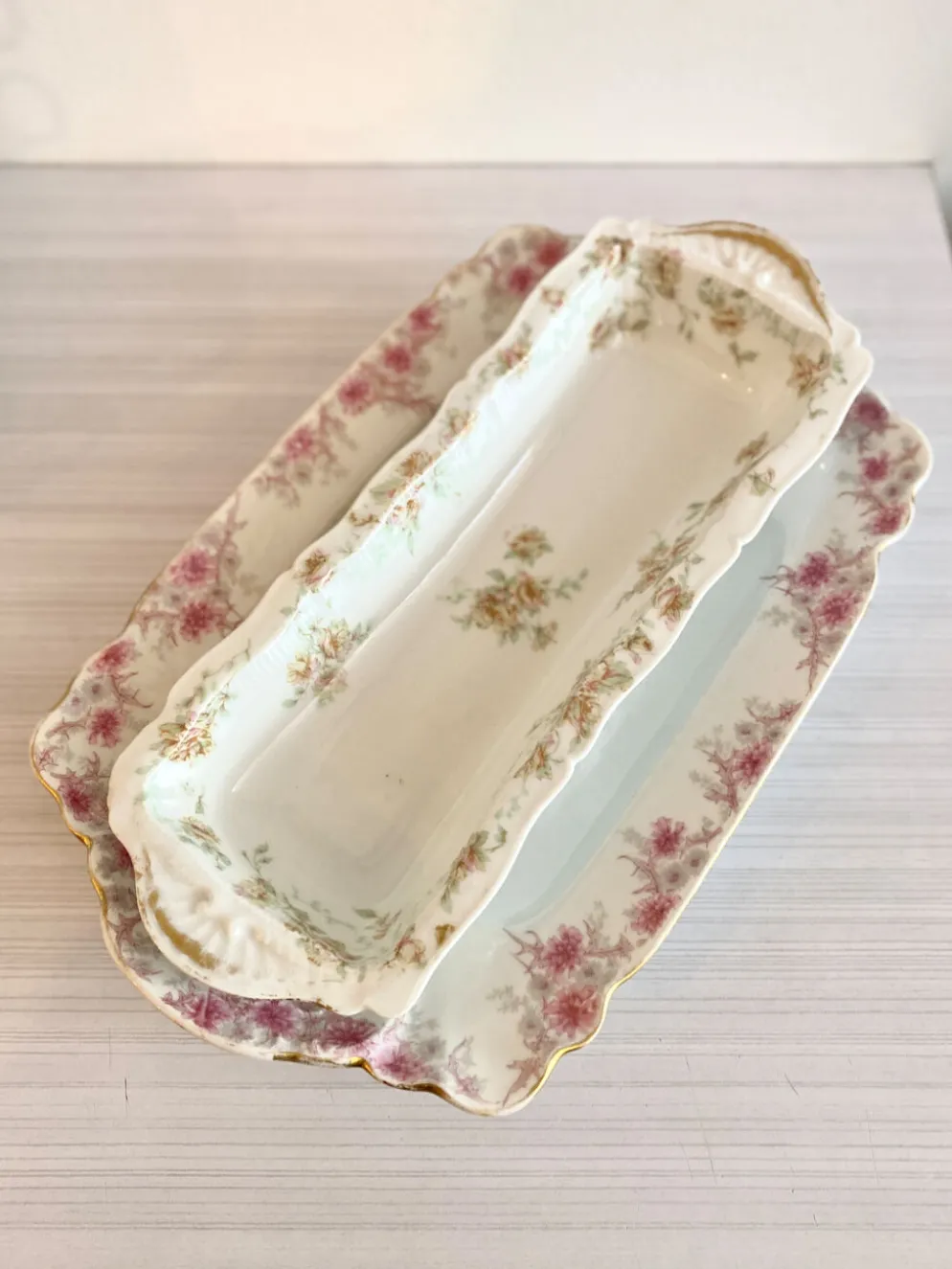 2 plats de service anciens porcelaine Haviland fin XIXe début XXe
