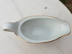 Plats de service et soupière en porcelaine de luxe de la compagnie nationale