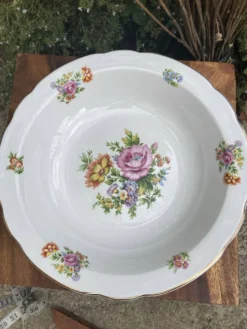 Plats de service ronds Digoin Sarreguemines charme d’antan