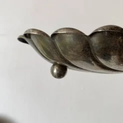 Plat serviteur art nouveau en métal argenté