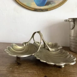 Plat serviteur art nouveau en métal argenté