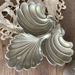 Plat serviteur art nouveau en métal argenté