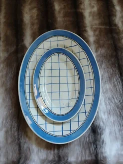 2 plats ovales anciens 