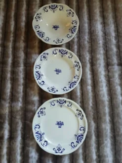 3 plats ronds anciens 