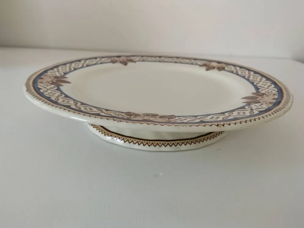 Plat sur piédouche Creil & Montereau Mauresque bleu brun