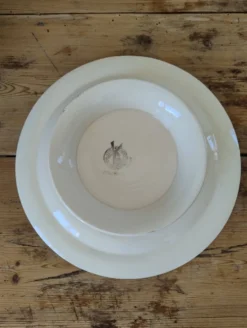 Plat sur pied vintage en faïence Moulin des Loups modèle Roubaix