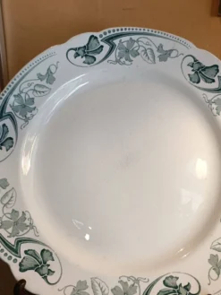 Plat terre de fer Lunéville art nouveau Lucy 1900