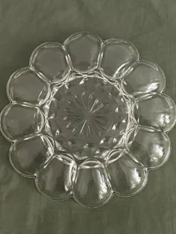 Plat à œufs en verre