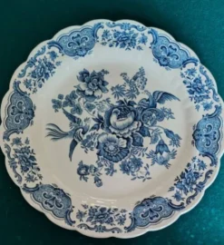 Plat vintage en faïence anglaise Ridgway, modèle "windsor" bleu