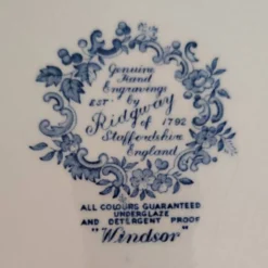 Plat vintage en faïence anglaise Ridgway, modèle 