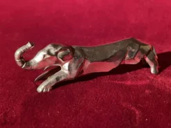 12 porte-couteau d’après Sandoz 1881-1971