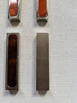 Porte-couteau en aluminium design contemporain Bouillet Bourdelle orfèvre