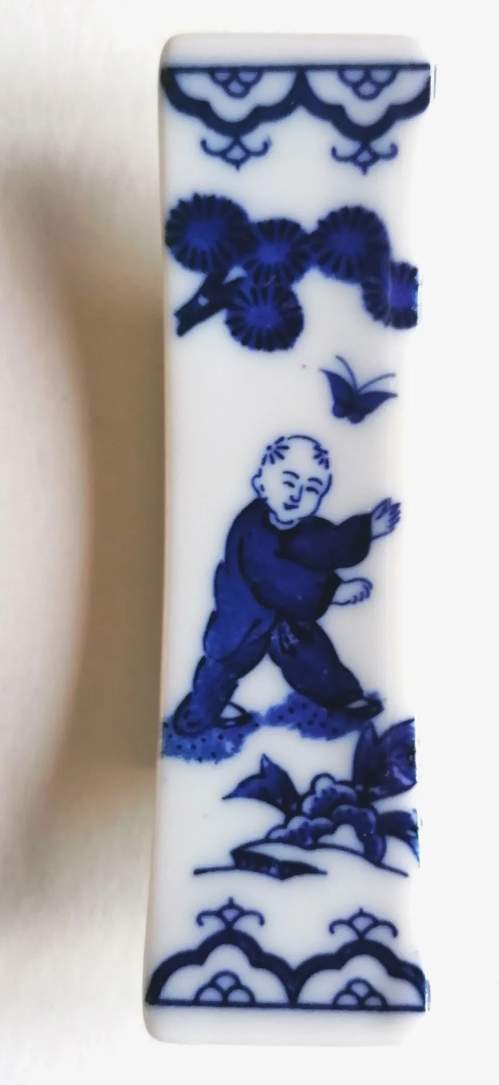 6 porte-couteau porcelaine du Japon