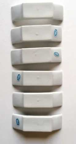 6 porte-couteau porcelaine du Japon