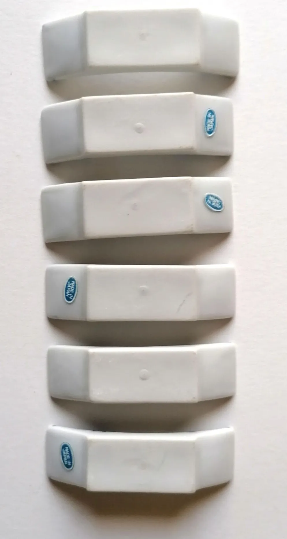 6 porte-couteau porcelaine du Japon