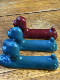 Porte-couteaux caniche en céramique
