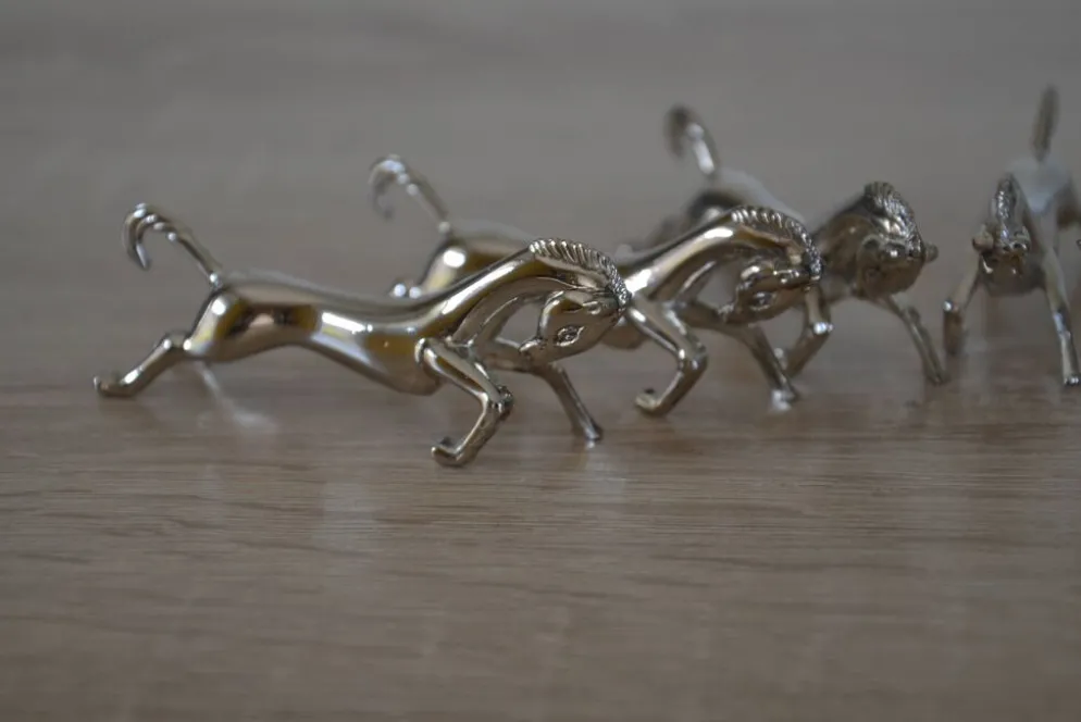 6 porte-couteaux "cheval" en métal argenté