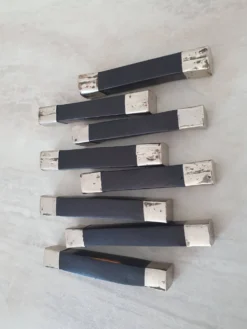 Porte couteaux en bois en Alpaca avec décor ethnique