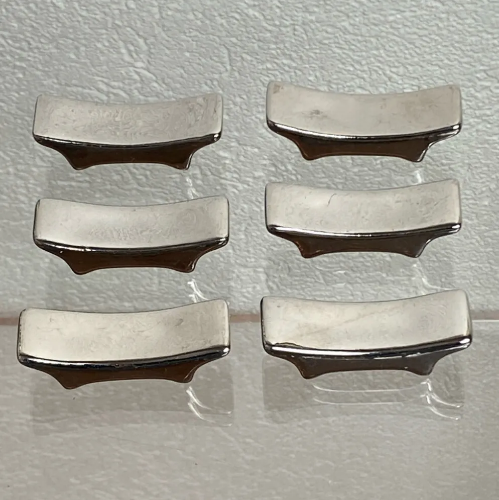 Porte-couteaux en céramique argentée