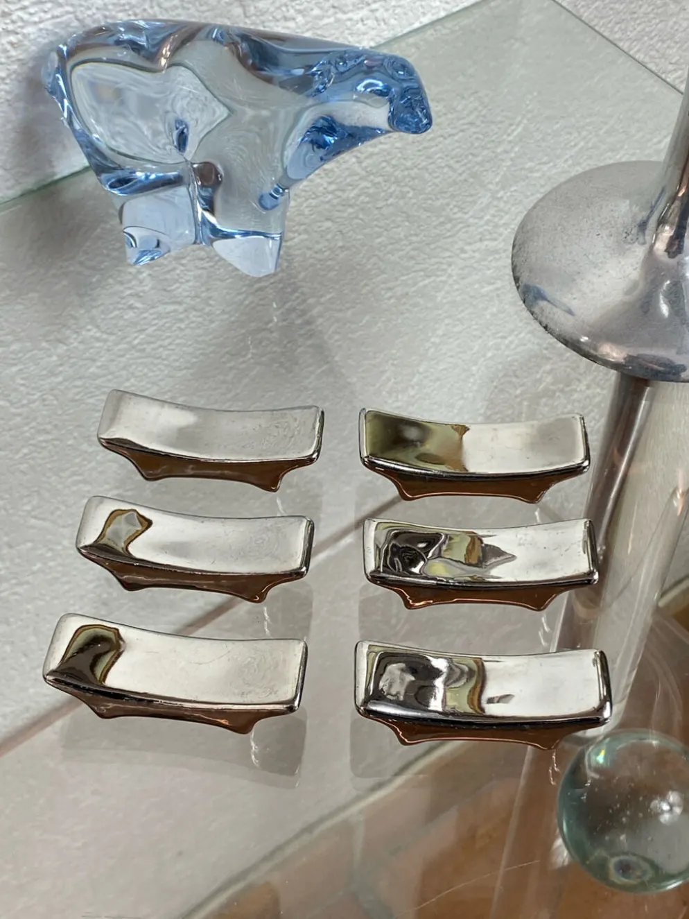 Porte-couteaux en céramique argentée