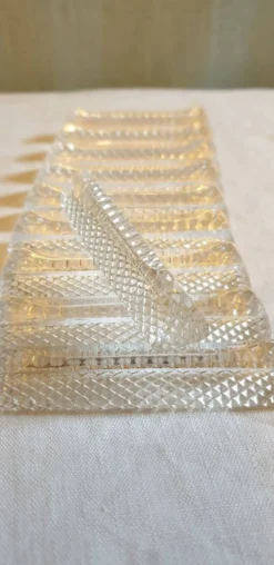 10 porte couteaux en cristal