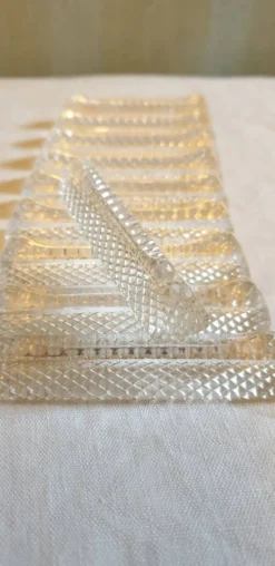 10 porte couteaux en cristal
