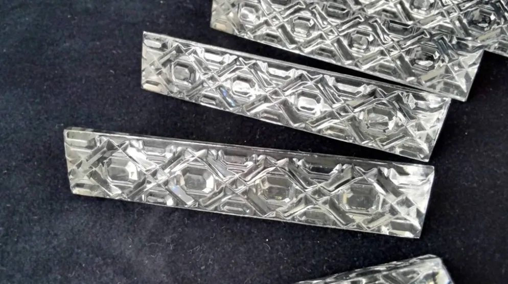 8 Porte couteaux en cristal au Plomb