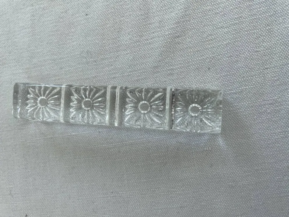 Porte-couteaux en cristal, Motif floral en relief, Art de la table vintage
