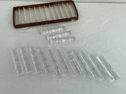 Porte-couteaux en cristal, Motif floral en relief, Art de la table vintage