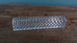 12 porte couteaux en cristal pointe de diamant dans leur boite, Hongrie