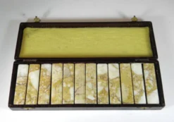 12 porte-couteaux en marbre