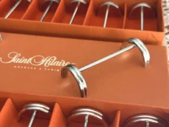 12 porte-couteaux en métal argenté Saint Hilaire modèle Arceaux en coffret