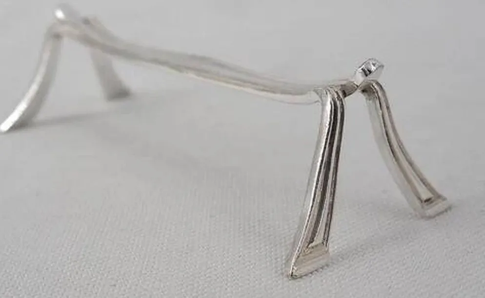 12 porte-couteaux en métal argenté Christofle modèle Printania, Art Nouveau