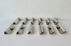 12 porte couteaux en métal chromé