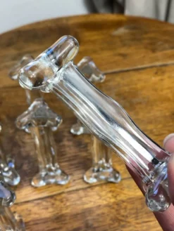 Porte-couteaux en verre