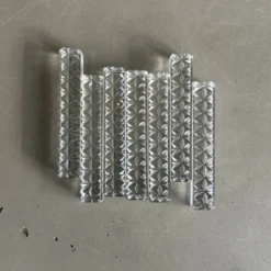 7 porte-couteaux en verre moulé
