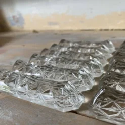 Porte couteaux en verre moulé , années 50-60