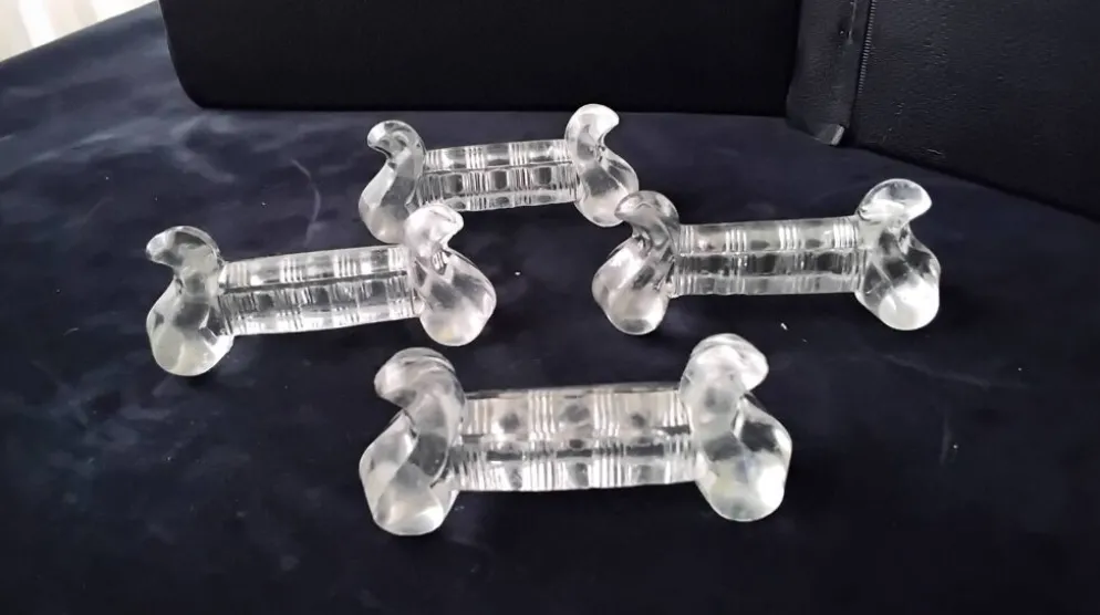 4 porte-couteaux en verre pressé moulé