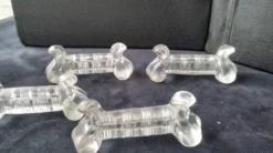 4 porte-couteaux en verre pressé moulé