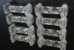 8 porte-couteaux en verre taillé